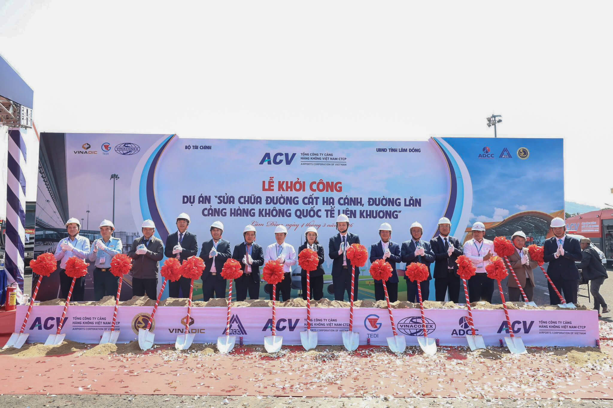 khởi công cảng hàng không quốc tế Liên Khương