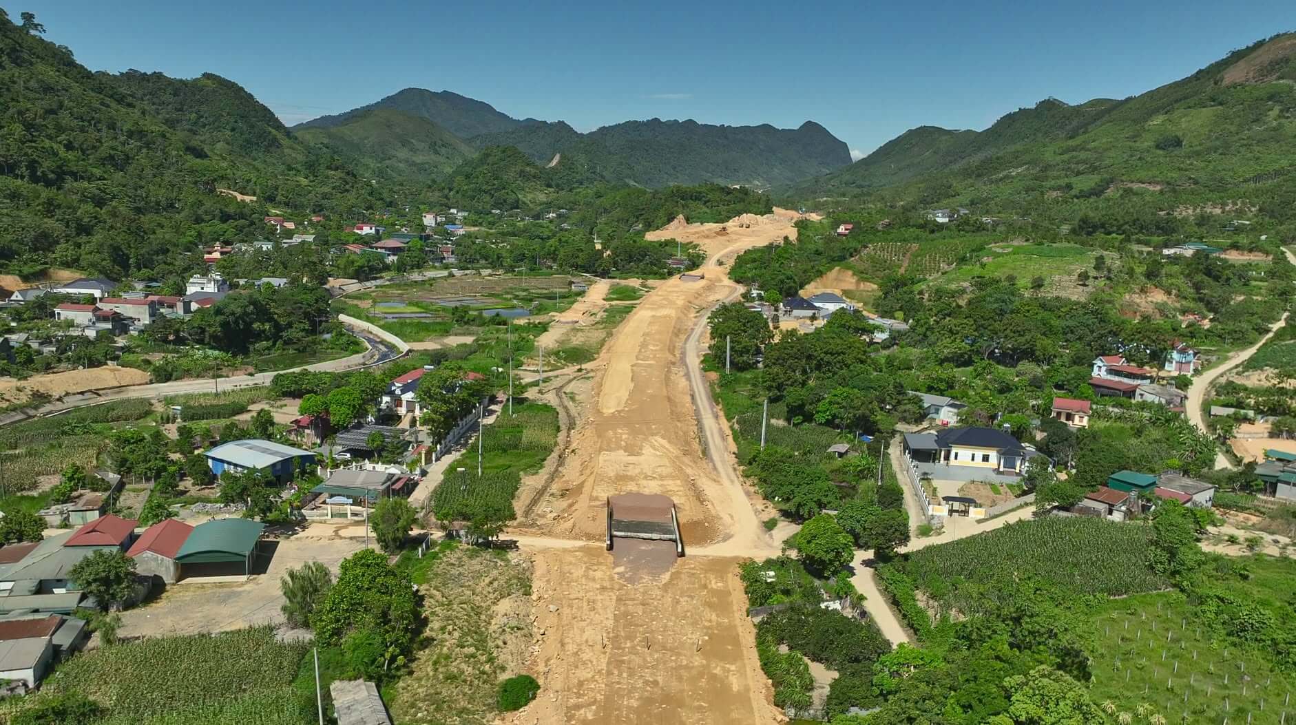 Tiến độ cao tốc Mộc Châu Hòa Bình
